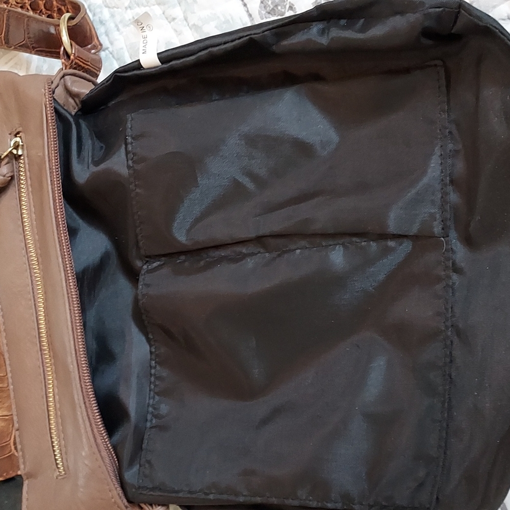 Handbag - Picture 6 of 12
